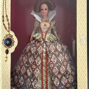 Barbie Elizabethan Queen Renaissance Doll Red and Gold Gown NRFB